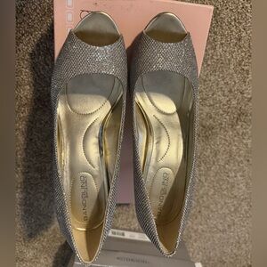 Bandolino Glittering Light Gold Peep-Toe Heels